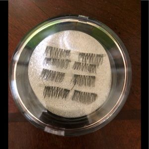 Natural Magnetic Eyelashes Extension